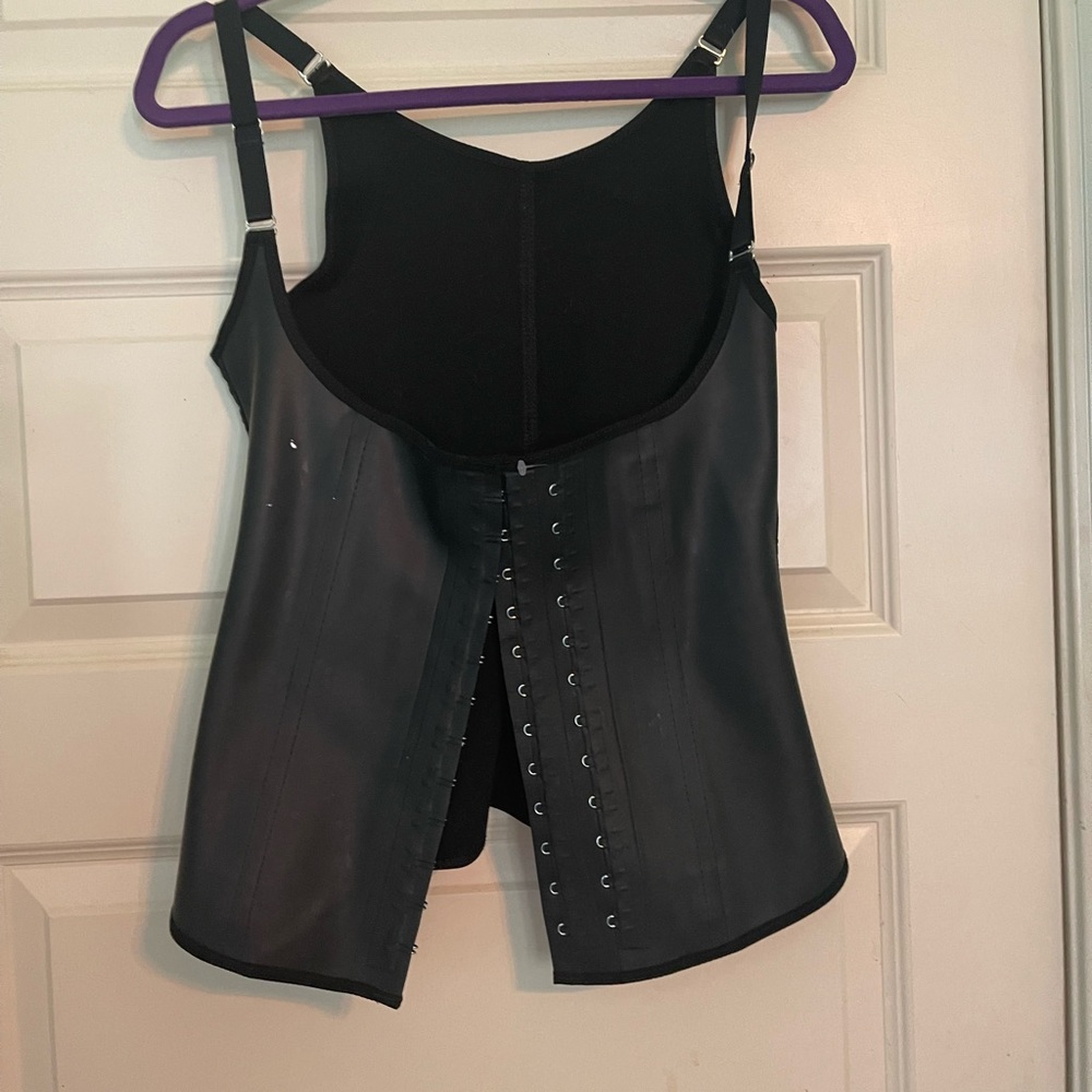 Angel Curve Black Waist Trainer with straps Large